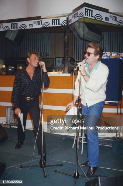 Johnny Hallyday et Eddy Mitchell a R.T.L. Pour l'emission "Sunday Rock".