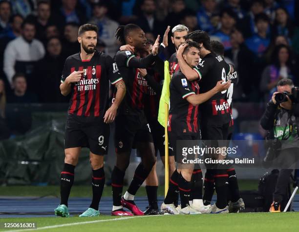 Rafael Leao of AC Milan celebrates with his teammates after scoring opening goal during the Serie A match between SSC Napoli and AC MIlan at Stadio...
