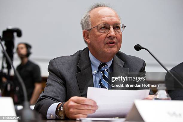 Jonathan "Jack" Katz, a former secretary of the Securities and Exchange Commission, testifies on behalf of the U.S. Chamber of Commerce at a hearing...