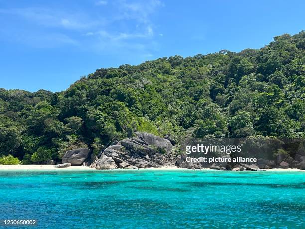 February 2023, Thailand, Similan Islands: Turquoise sea and dream beaches on the Similan Islands. Thailand would like to have large parts of the...