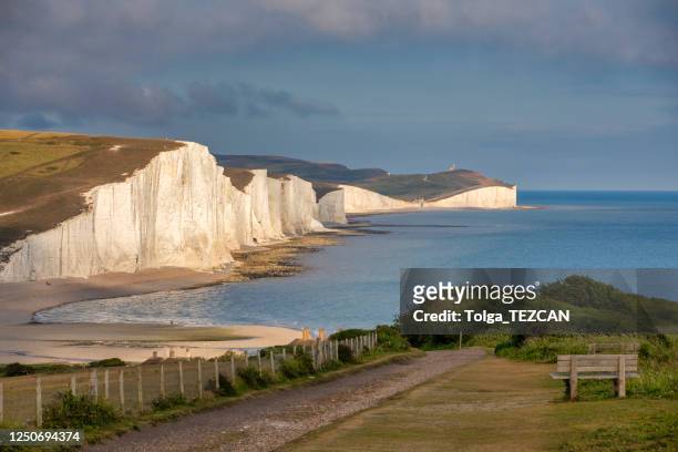 seven sisters cliff - sussex stock pictures, royalty-free photos & images