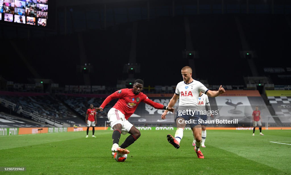 Tottenham Hotspur v Manchester United - Premier League