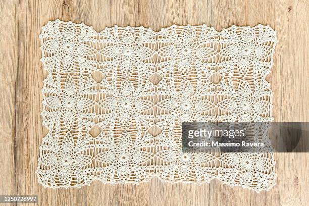lace tablecloth - tischtuch stock-fotos und bilder
