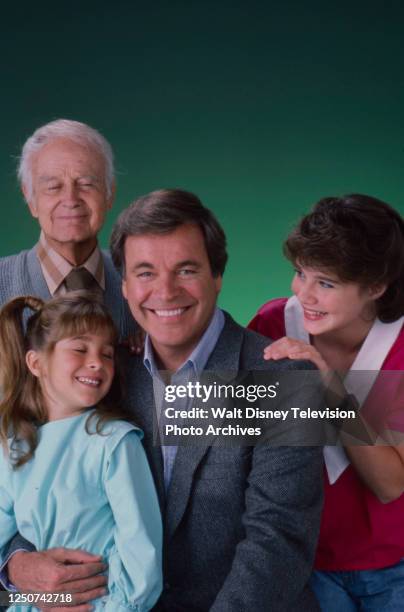 Lew Ayres, Maia Brewton, Robert Wagner, Samantha Smith promotional photo for the ABC tv series 'Lime Street'.