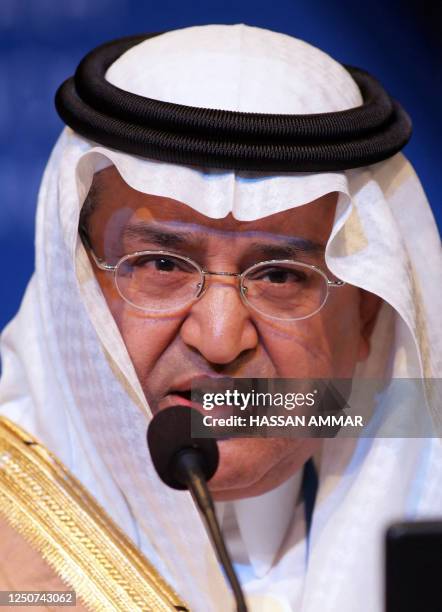 Yamani Rashosh Saudi Minister of Commerce and Industry Hashem Yamani speaks during ...