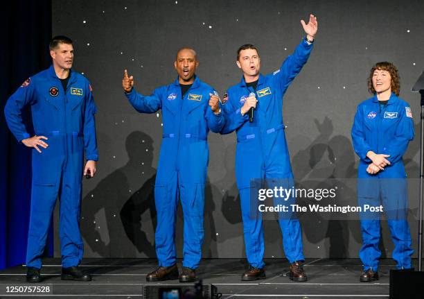 The crew of NASAs Artemis II mission : Canadian Space Agency astronaut Jeremy Hansen NASA astronauts Victor Glover, Reid Wiseman and Christina...