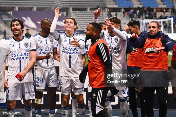 Dominique GUIDI - 13 Tom DUCROCQ - 27 Migouel ALFARELA during the Ligue 2 BKT match between Paris and Bastia at Stade Charlety on March 18, 2023 in...