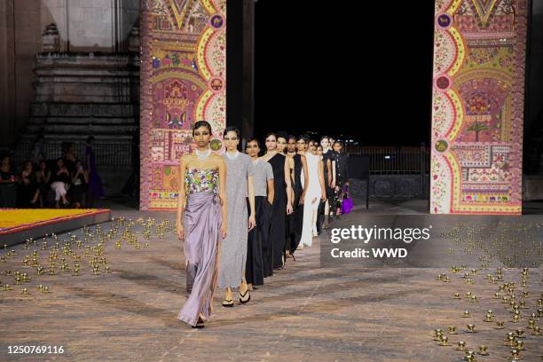 Model on the runway at Dior Pre-Fall 2023 Fashion Show on March 30, 2023 in Mumbai, India.