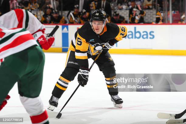 Josh Archibald of the Pittsburgh Penguins skates in the second period of the game against the New Jersey Devils on April 4, 2023 in Newark, New...