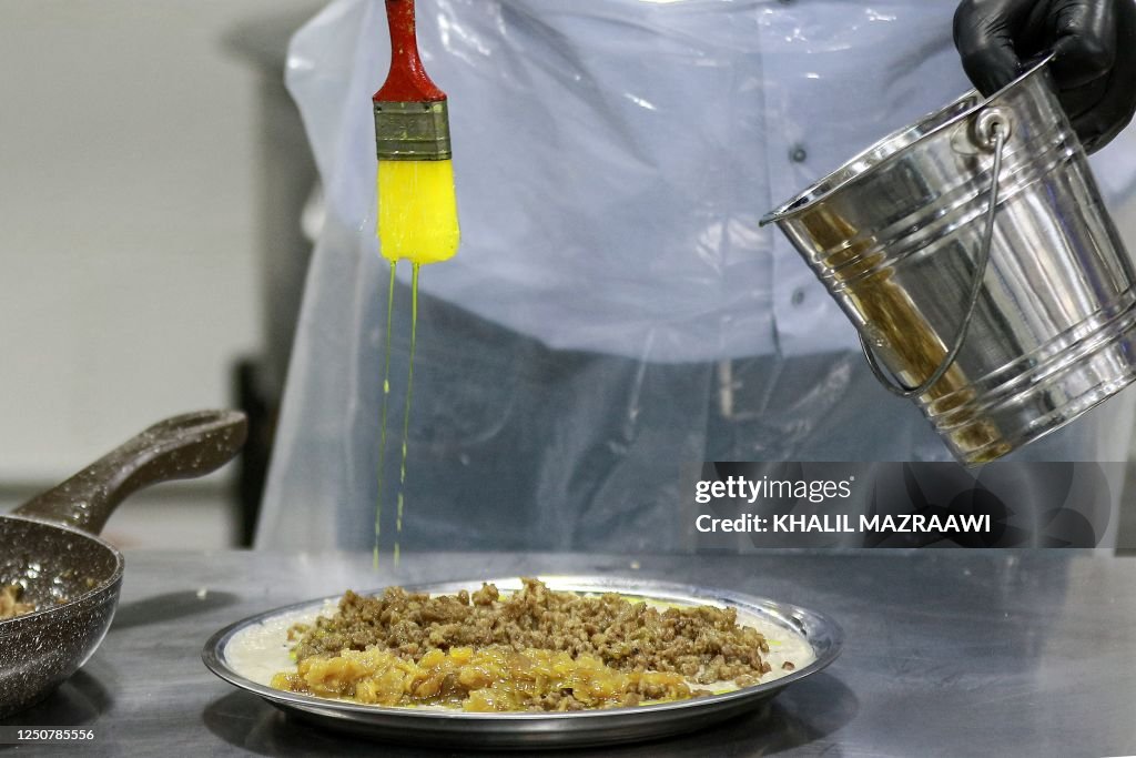 JORDAN-CULTURE-FOOD-TRADITION-MANSAF