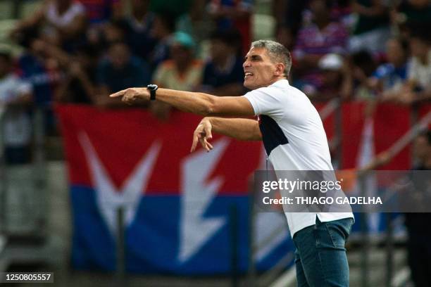 Fortaleza's Argentine head coach Juan Pablo Vojvoda gestures during the Copa Sudamericana group stage first leg football match between Fortaleza and...