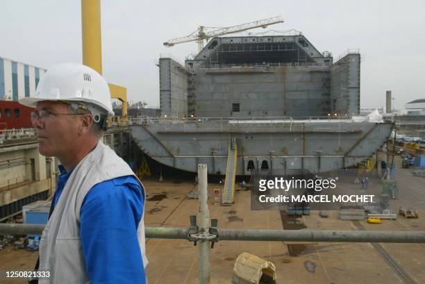 Photo d'une des cuves du plus grand méthanier du monde, le Provalys, durant sa construction au mois de mai 2004 aux Chantiers Navals de l'Atlantique...