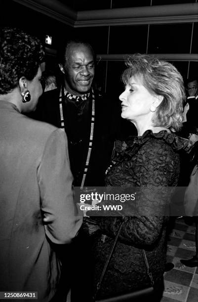 Barbara Walters and guests attend the ABC News Reception before the 1995 Washington Press Club Foundation Dinner on January 25, 1995 in Washington,...