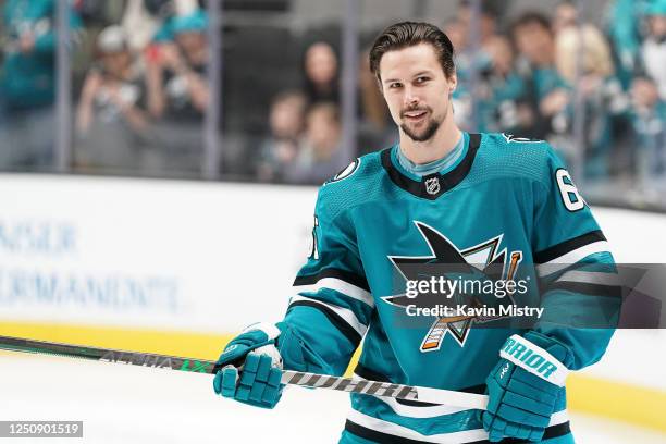 Erik Karlsson of the San Jose Sharks skates during warmups before the game against the Edmonton Oilers at SAP Center on April 8, 2023 in San Jose,...