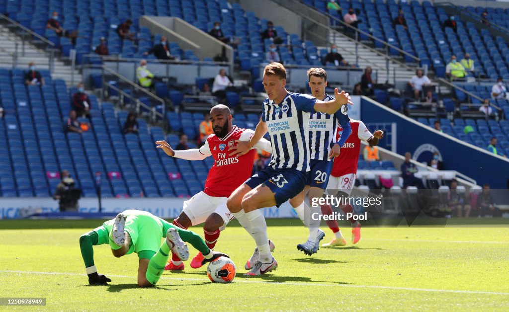 Brighton & Hove Albion v Arsenal FC - Premier League