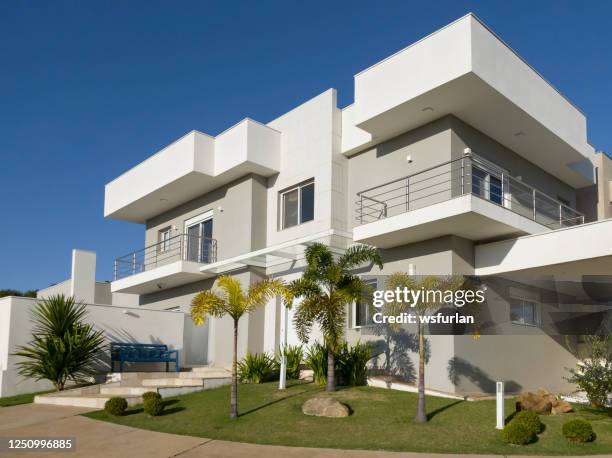 modern house - home facade stock pictures, royalty-free photos & images