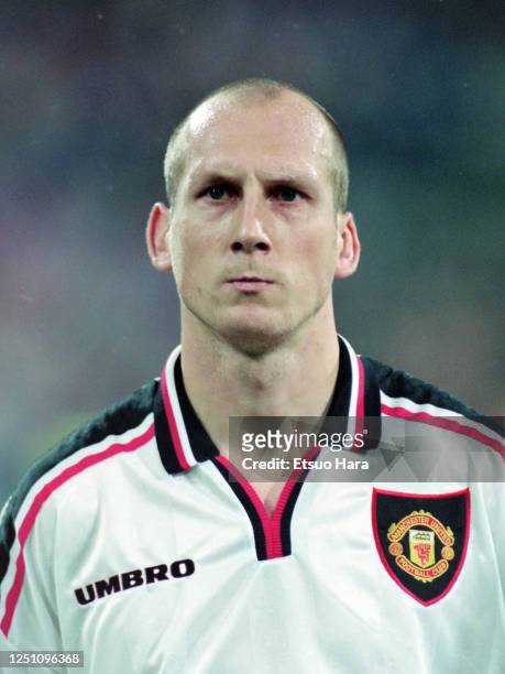 Jaap Stam of Manchester United is seen prior to the UEFA Champions League Group D match between Bayern Munich and Manchester United at the...