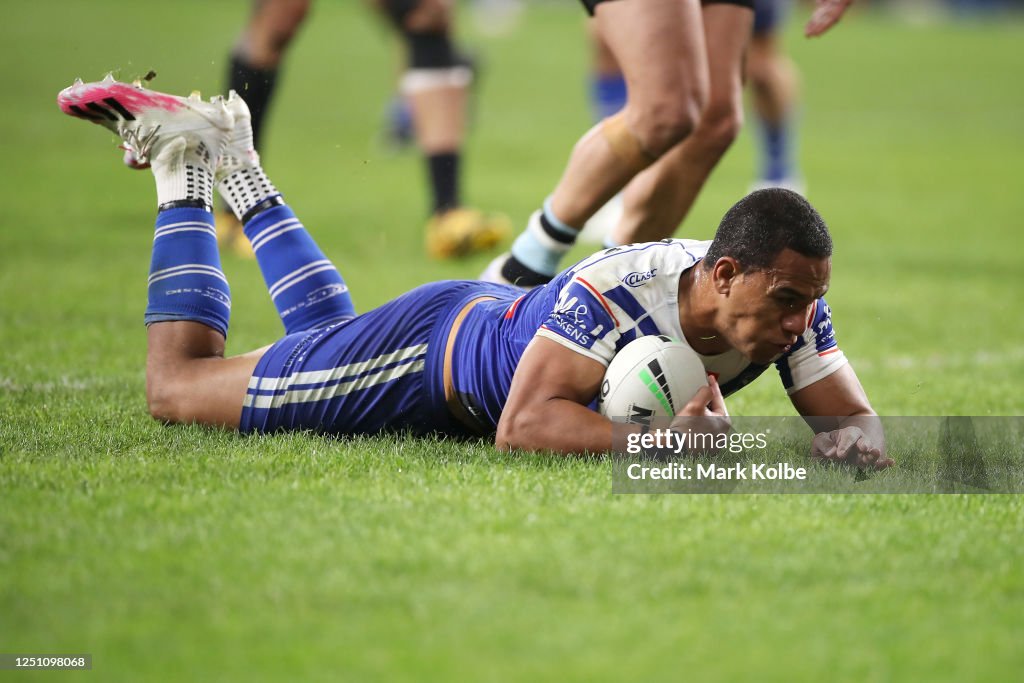 NRL Rd 6 - Sharks v Bulldogs