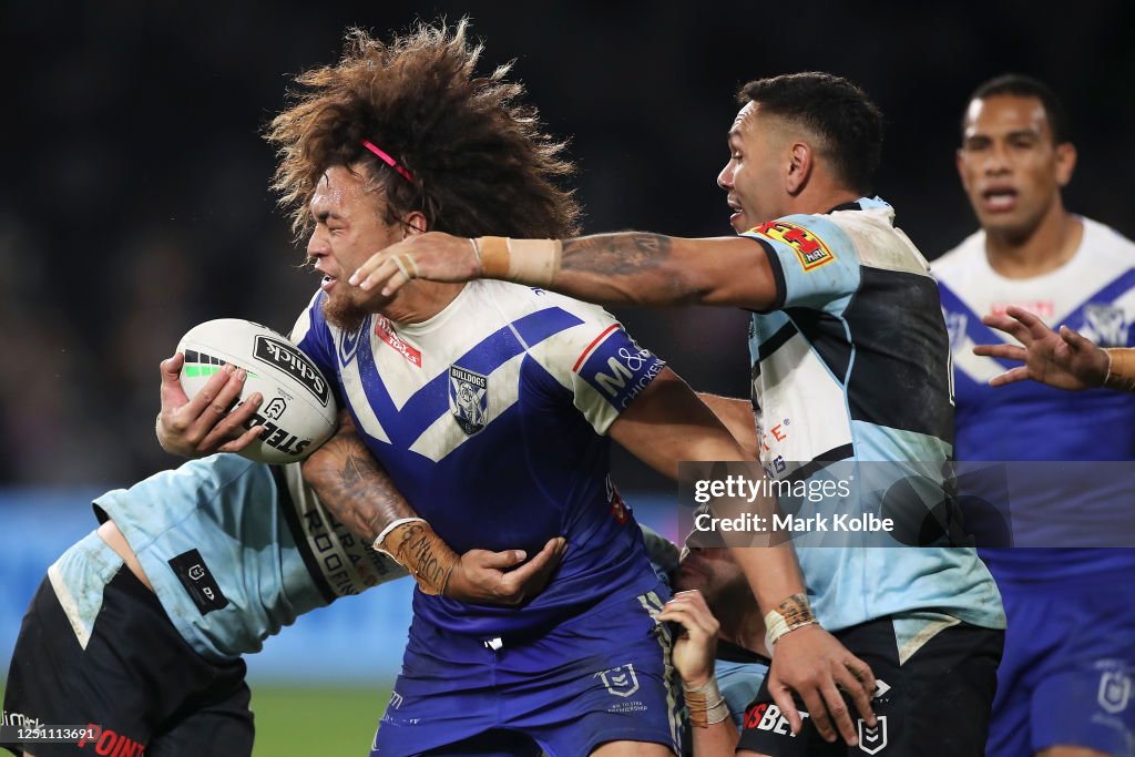 NRL Rd 6 - Sharks v Bulldogs