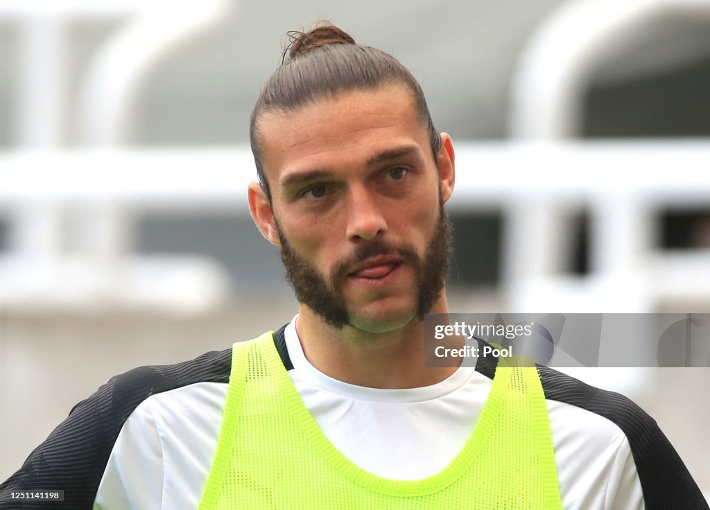 Newcastle United v Sheffield United - Premier League