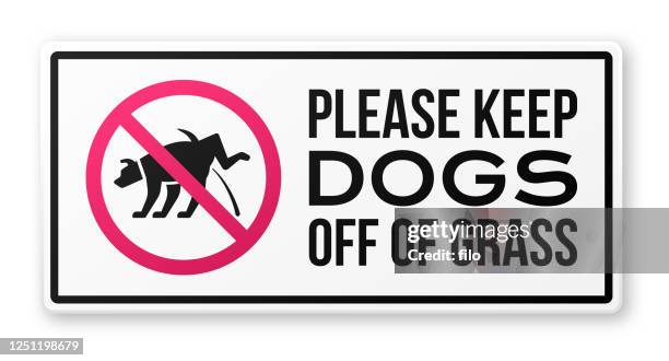 bitte halten sie hunde von gras fern - warnschild hund stock-grafiken, -clipart, -cartoons und -symbole