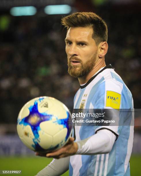 Lionel Messi offers the ball during the match between Argentina and Venezuela at Qualifiers FIFA World Cup Russia 2018 at Vespucio Liberti Stadium on...