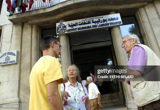 Students are pictured in front of Bourguiba Institute of Modern Languages 02 August 2007 in Tunis. Some 1,200 foreign students will attend an...