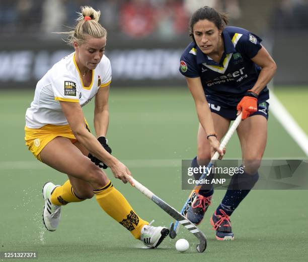 Joosje Burg of HC Den Bosch in action against Beatriz Perez Lagunas of Club Campo De Madrid, during the Euro Hockey League Women's Final on April 10,...