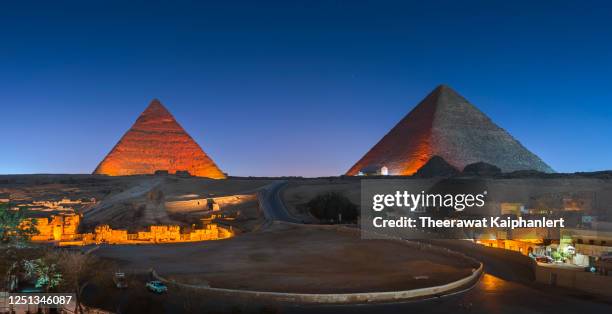 panoramic egypt skyline during the night - cairo cityscape stock pictures, royalty-free photos & images