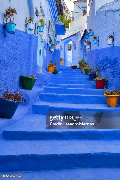 morocco - tourism - daily life - blue city - chefchaouen medina stock pictures, royalty-free photos & images