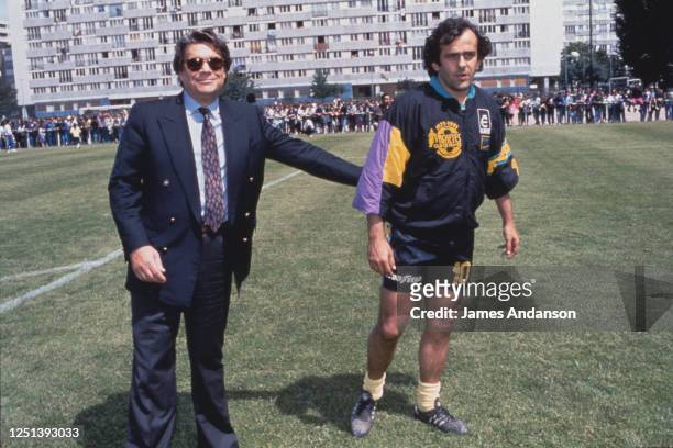 Bernard Tapie et Michel Platini lors du match de football du Variety Club à Montfermeil