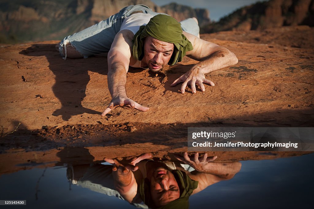 Sedento Homem no Deserto