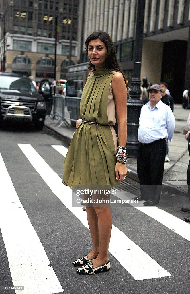 Calvin Klein Collection - Outside Arrivals - Spring 2012 Mercedes-Benz Fashion Week