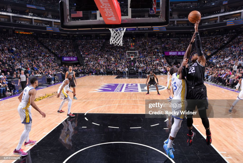 Richaun Holmes of the Sacramento Kings shoots a layup during the game... News Photo Getty Images Richaun Holmes of the Sacramento Kings shoots a layup during the game... News Photo Getty Images