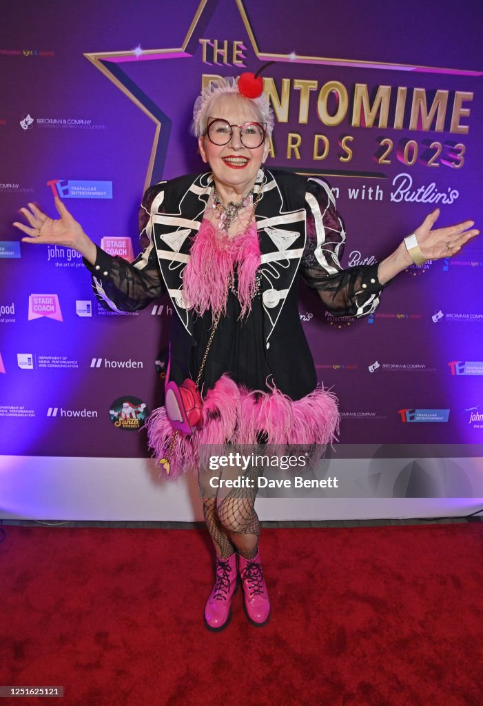 String Pantomne Su Pollard attends The Pantomime Awards 2023 at the Trafalgar Theatre ...