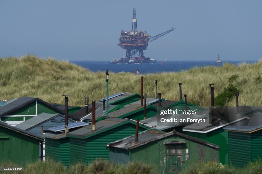 Decommissioned Brent Alpha Oil Platform Arrives In Teesside