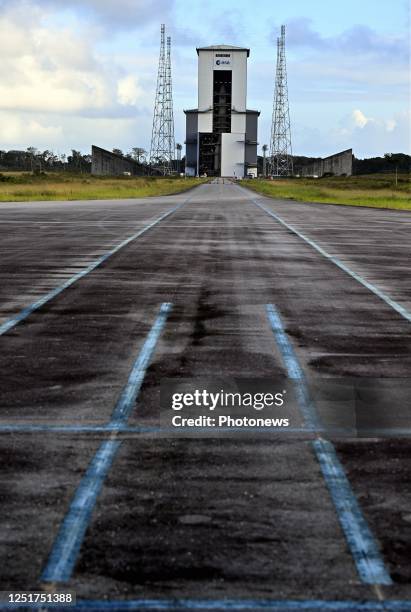 Visit of King Philippe and Prince Gabriel of Belgium to the Guiana Space Centre Day 2 : Visit of the launching site Ariane 5 & lanceur Ariane 5 &...