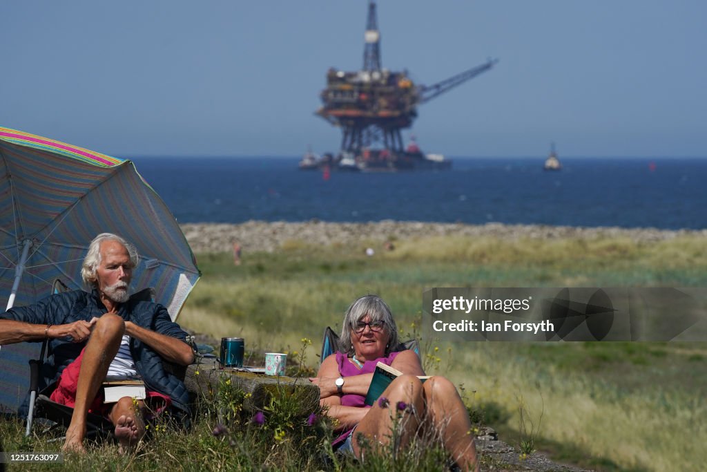Decommissioned Brent Alpha Oil Platform Arrives In Teesside