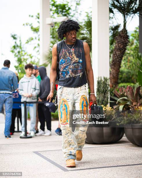 Jalen Williams of the Oklahoma City Thunder arrives before the game During the 2023 Play-in Tournament on April 12, 2023 at the Smoothie King Center...