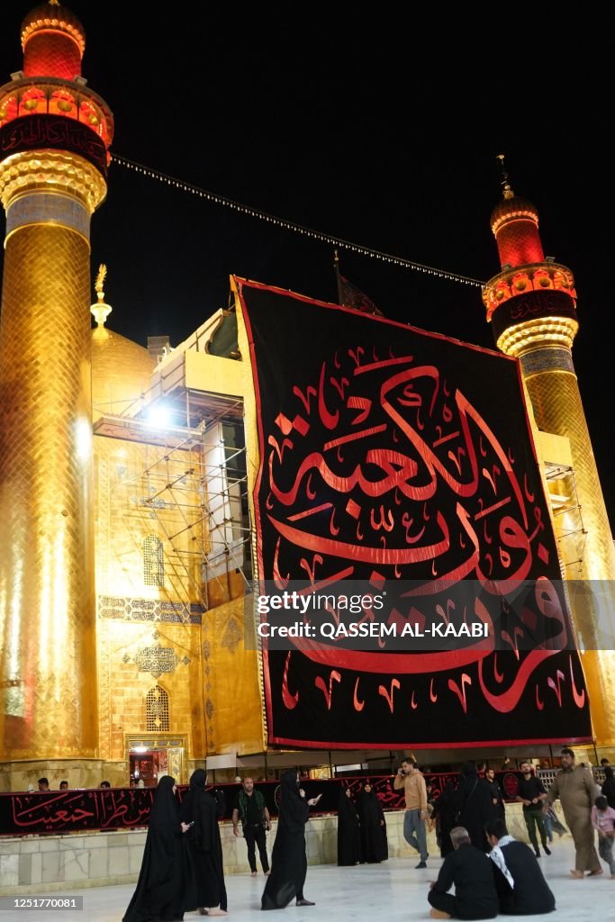 Muslims In Iraq Iraqi Shiite devotees gather at the Grand Mosque of Kufa, outside the ...