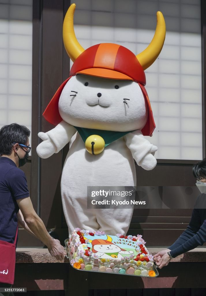 17th birthday of popular mascot Hikonyan