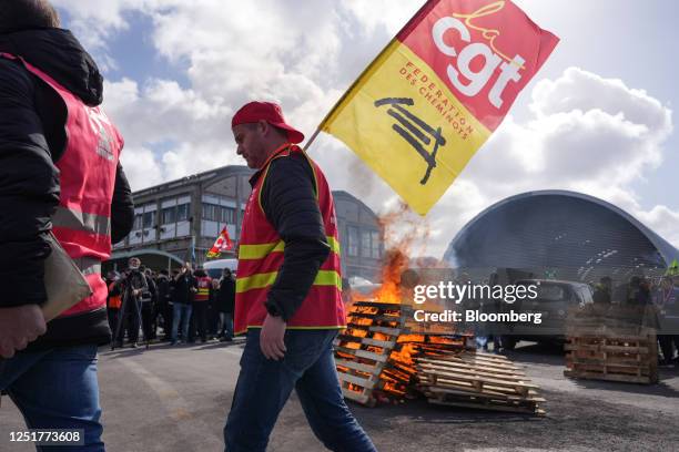 Protestors gather outside Gare de Lyon railway station during a demonstration against pension reform in central Paris, France, on Thursday, April 13,...