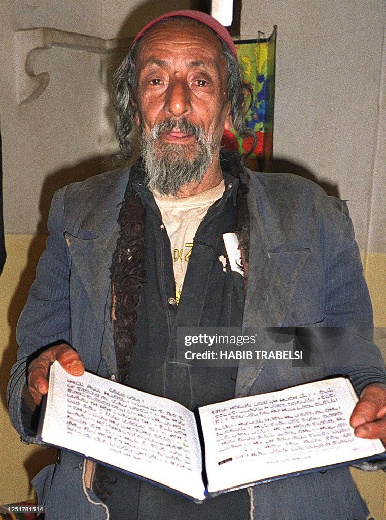 The Rabbi of Yemen's dwindling Jewish community, Yaish bin Yahya