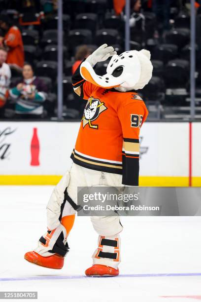 Anaheim Ducks mascot Wild Wing celebrates after their final game of the season after the game against the Los Angeles Kings at Honda Center on April...