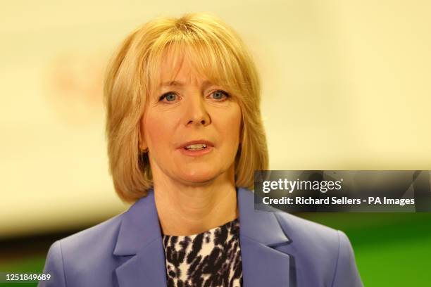 44 Bbc Presenter Hazel Irvine Stock Photos, High-Res Pictures, and