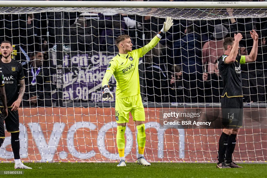 Debert Rsc goalkeeper Bart Verbruggen of RSC Anderlecht during the UEFA Europa ...