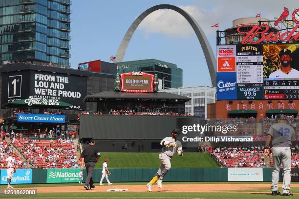 Andrew McCutchen of the Pittsburgh Pirates celebrates after hitting the game-winning two-run home run against the St. Louis Cardinals in the tenth...