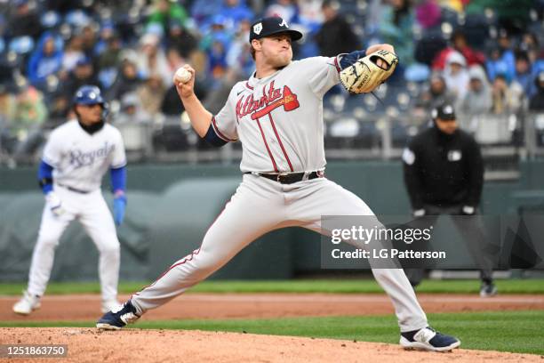 Bryce Elder of the Atlanta Braves pitches in the first inning during the game between the Atlanta Braves and the Kansas City Royals at Kauffman...