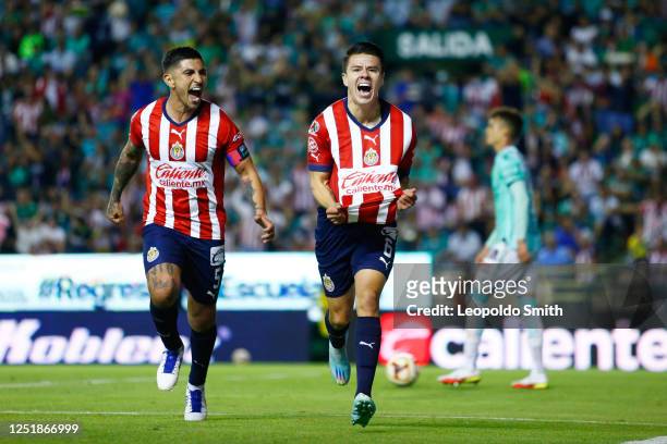 Pavel Perez of Chivas celebrates after scoring the team's first goal during the 15th round match between Leon and Chivas as part of the Torneo...