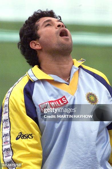 Tendulkar Chain Indian Sachin Tendulkar cket captain during a practice session 03 ...